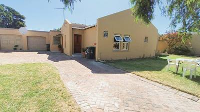 House For Sale in Edgemead, Goodwood
