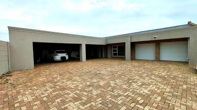 House For Sale in Bothasig, Milnerton