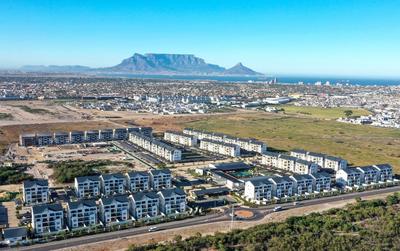 Apartment / Flat For Sale in Sandown, Blouberg