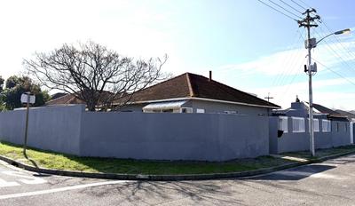 House For Sale in Southfield, Cape Town