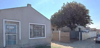 House For Sale in Belhar, Cape Town