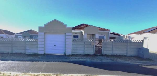 House For Sale in Rondevlei, Cape Town